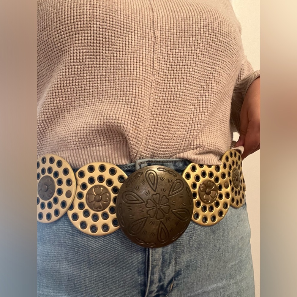 Medallion Disc Rivets Concho Round Buckle Wide Statement Belt